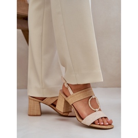 Sandalen auf der Bar Ferse Beige 3