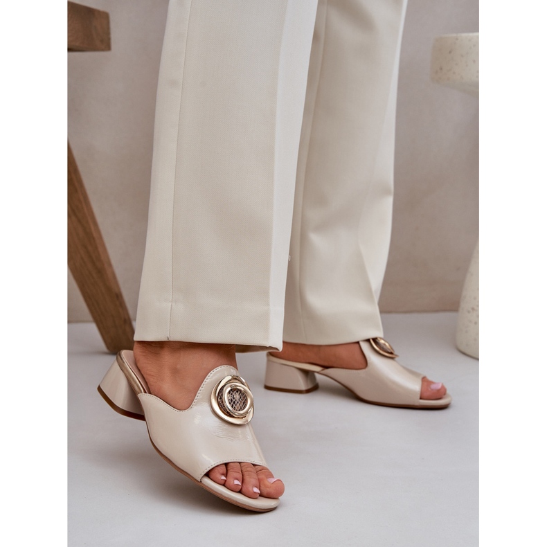 Jezzi Elegante Frauen mit einer Beige -Dekoration von Frauen mit niedrigem Zustand 2