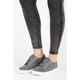 Durchbrochene Turnschuhe grau 1