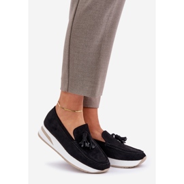 Moccasins auf einem zarten Öko -Keil schwarz 1