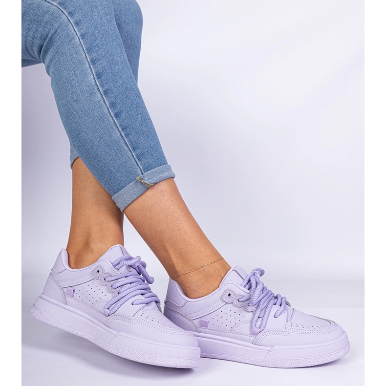 Violet Frauensport -Sneaker von Eco -Leather violett 1
