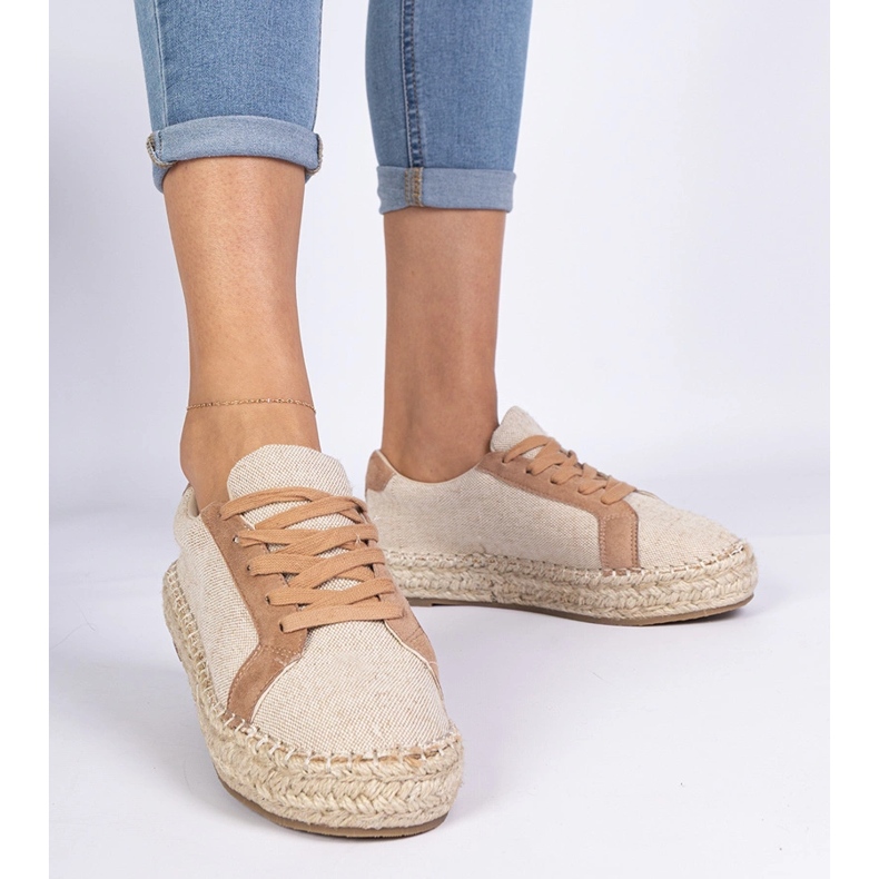 Braune Frauenspitze -up -Espadrilles 1