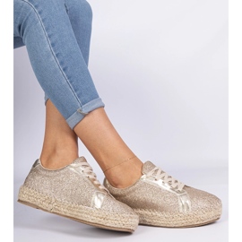 Espadrilles für goldene Frauen mit Glitzer dekoriert 3