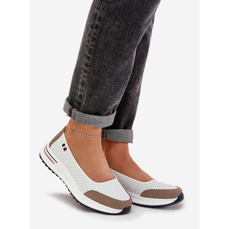 Weiße Leder -Ballerinas 1