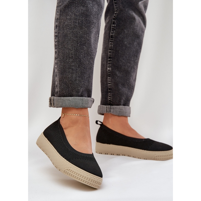 Slip-on Damen-Sneaker auf der Plattform schwarz 2