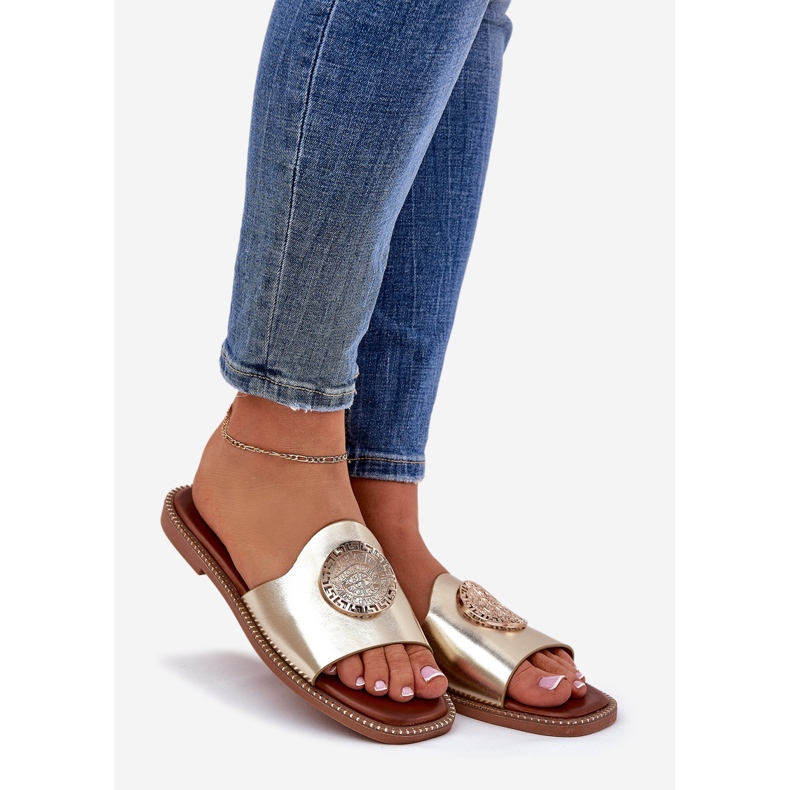 Eco Leder Flat -Windeled Flip Flops mit goldener Dekoration 1