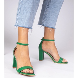 Grüne Sandalen mit hohen Absätzen 3