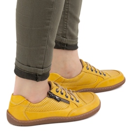 Barfuß Frauen minimalistische Leder -Sneaker Olivier 770 Perforiert gelb 3