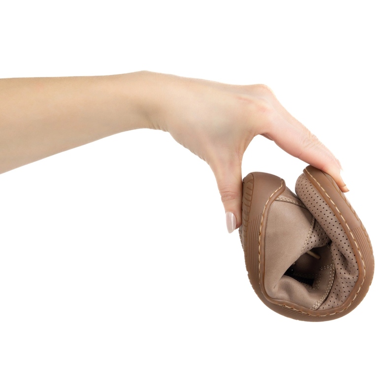 Olivier Minimalistische Lederschuhe von Frauen barfuß 1244 perforiert Beige 1