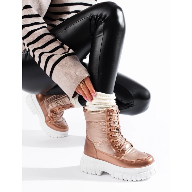 Goldene Damen-Schneestiefel mit Schnürsenkeln 2