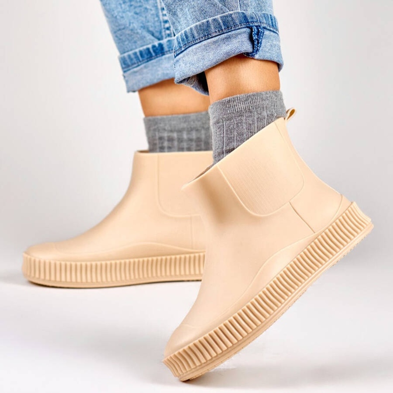 Damen-Gummistiefel in Mattbeige YJ-7-2BE 1