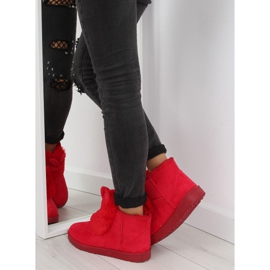 Rote Emus mit Klößen B198 rot 2