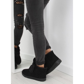 Schwarz emusy mit Ohren B198 schwarz 2