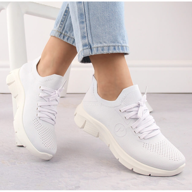Weiße Damen-Sportschuhe Potocki BK01303 1