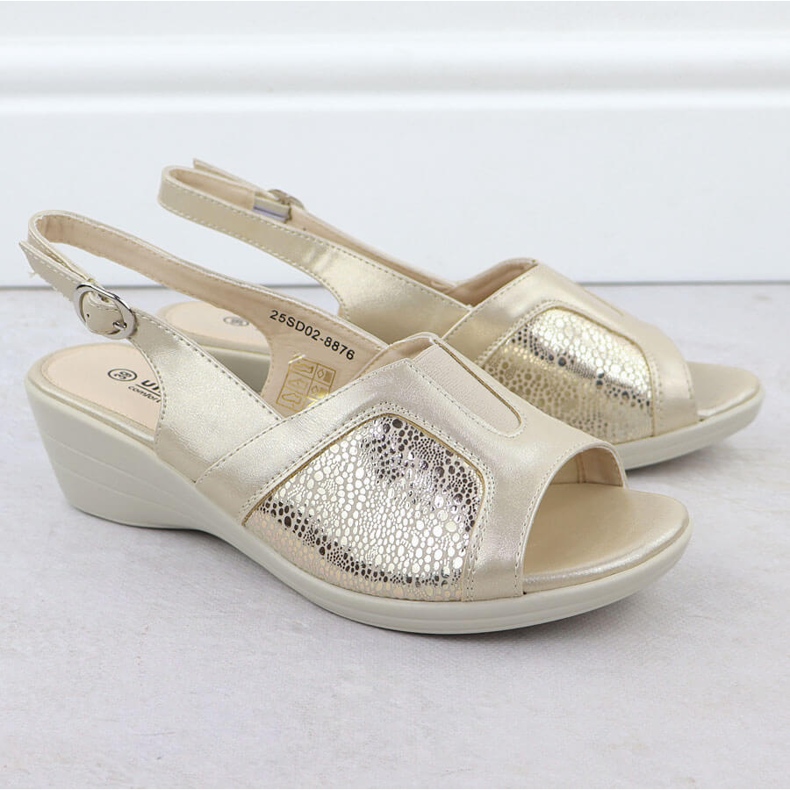 Frauensandalen für komfortable beige unisoft 8876 2