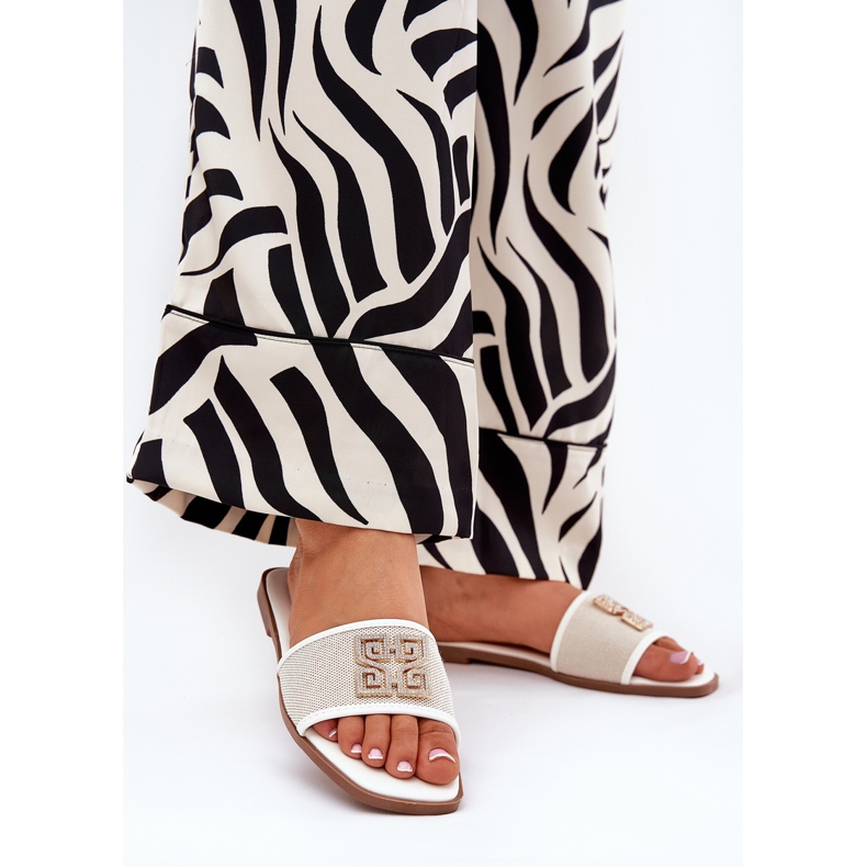 Boto Elegante Frauenflip -Flops mit flacher Dekoration Dekoration weiß 2