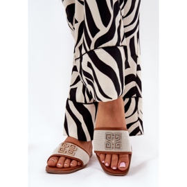 Elegante Frauenflip -Flops mit Kamel -Flachdekoration Dekoration braun 3