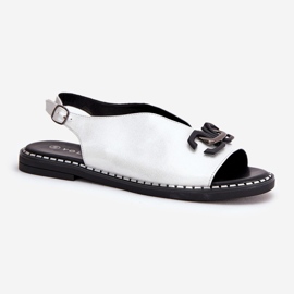 Flach -gekräuselte Sandalen mit einem Öko -Ornament Silberleder silber- 4