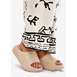 Frauenschaumflip Flops auf der Big Star RR274A569 -Plattform Beige 1