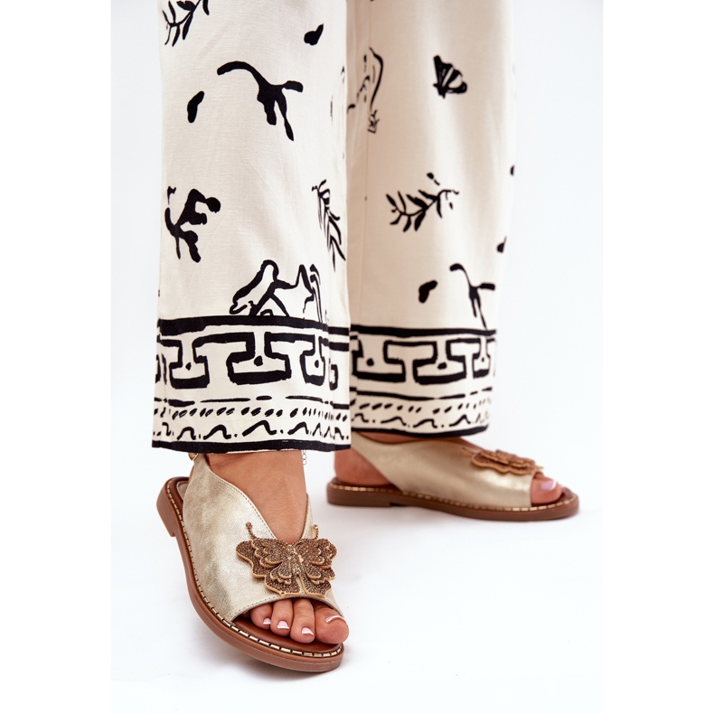 Jezzi Flach -geköpfte Frauensandalen mit goldener Verzierung 2