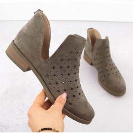 M. DASZYŃSKI Durchbrochene Wildleder-Slipper für Damen braun M.Daszyński SA62-102 1