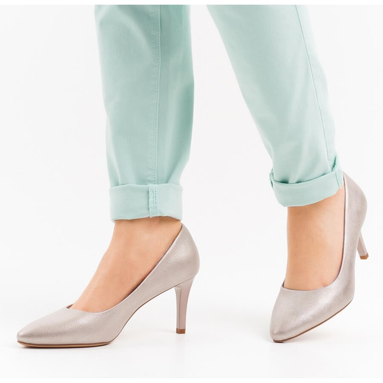 Goldene Damenpumps „Sergio Leone 1336“. 1