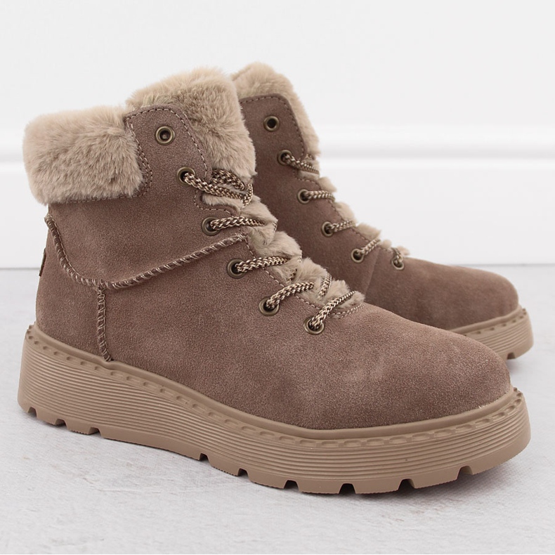 Damen-Lederstiefel mit Fell auf der braunen Plateausohle Rieker 70402-24 beige 2