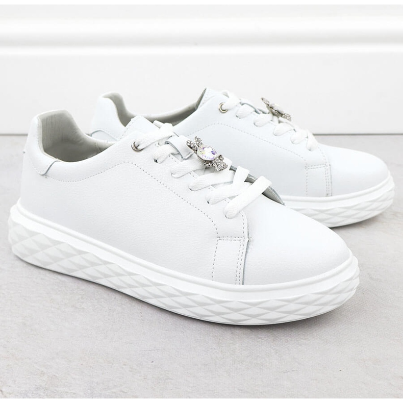 Damen -Lederschuhe mit einer Verzierung auf der weißen Plattform Sergio Leone SP110 2