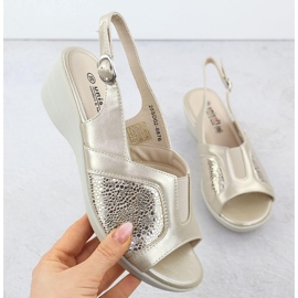 Frauensandalen für komfortable beige unisoft 8876 1