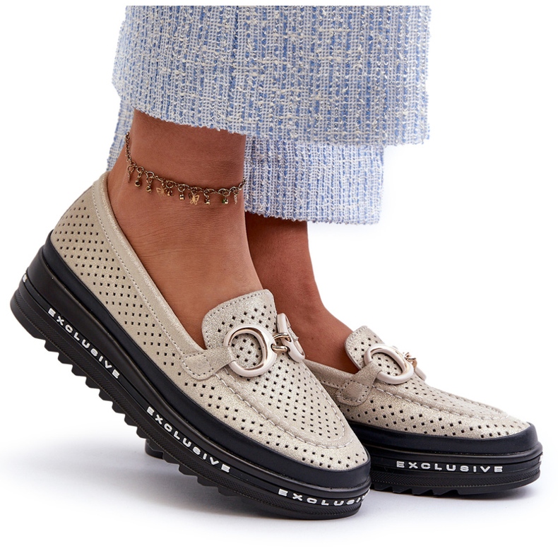 Damen-Mokassins aus glänzendem Leder auf der Plattform mit Dekoration S.Barski LR750 Gold golden 4