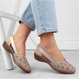 Bequeme Damen-Sommer-Slipper aus Leder, beige Rieker 41356-60 16