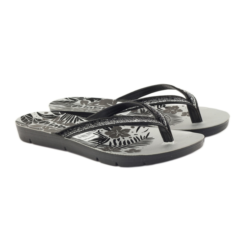 Schwarze und silberne Inblu ME14 Flip-Flops grau 4