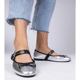 Silber Frauen Ballerinas mit einem Bug 1