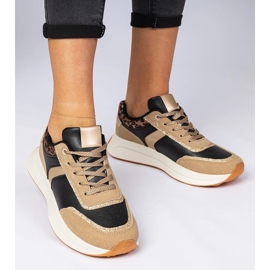 Schwarze Frauen -Turnschuhe mit Glitzer mit einem Tiermuster 2
