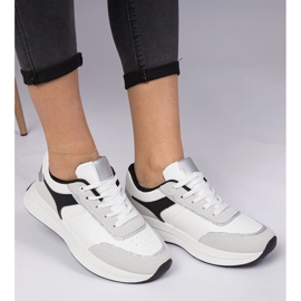 Weiße Damen-Sneaker mit Glitzer 1