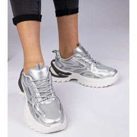 Silbersport -Turnschuhe auf einer massiven Sohle silber- 2