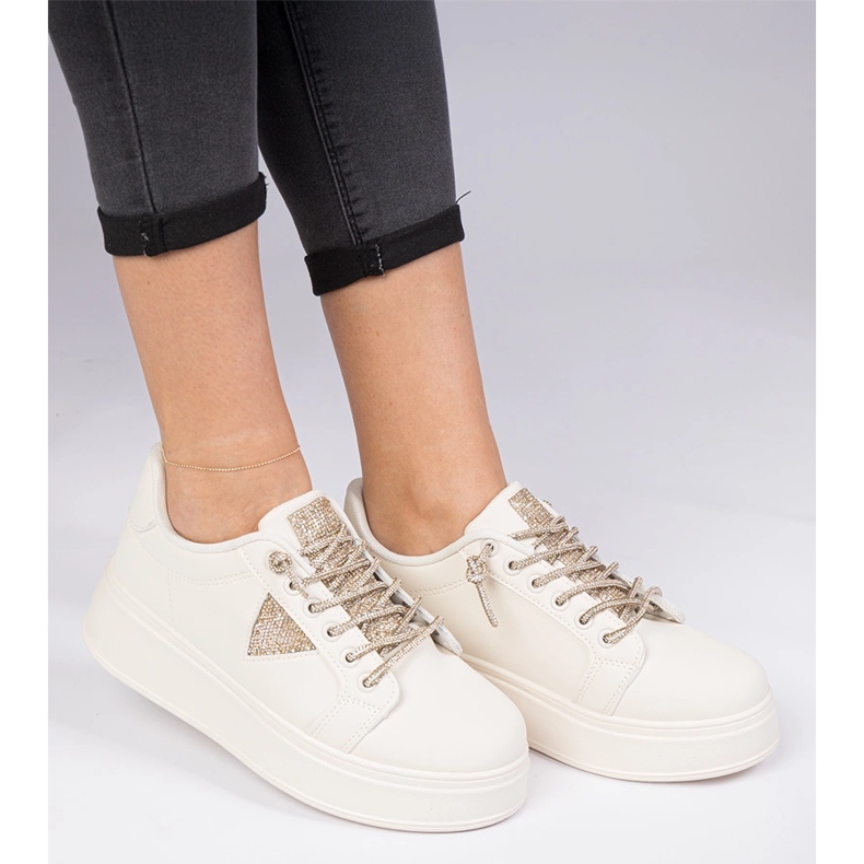 Beige Sneakers Sneakers mit goldenen Zirkonen 1