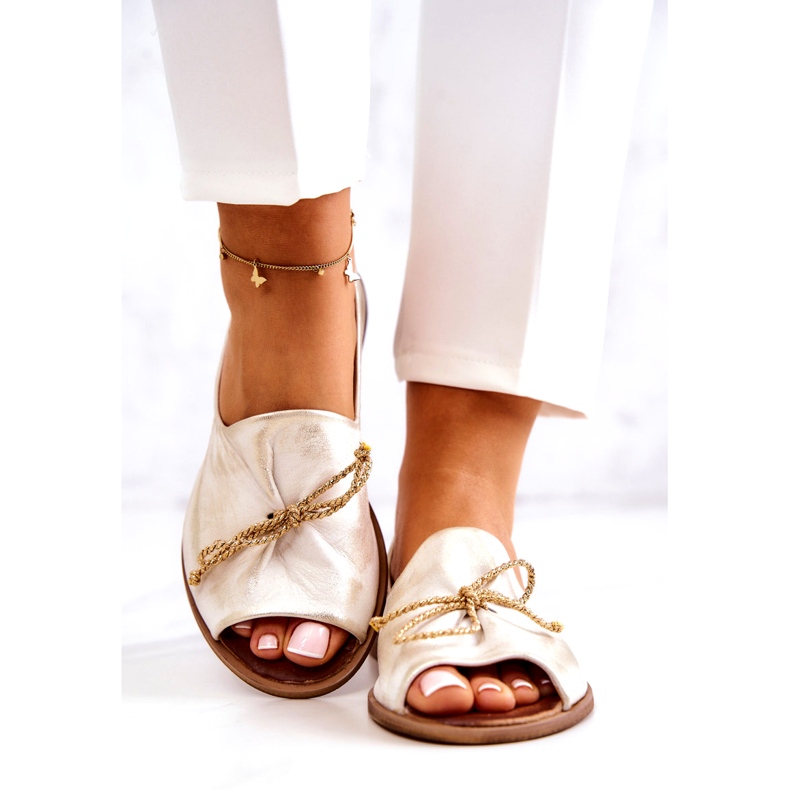 Frauen -Leder -Ballerinas Zazoo 2660/004 Weiß und Gold 3