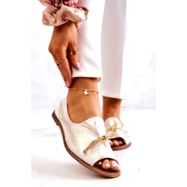 Frauen -Leder -Ballerinas Zazoo 2660/004 Weiß und Gold 1