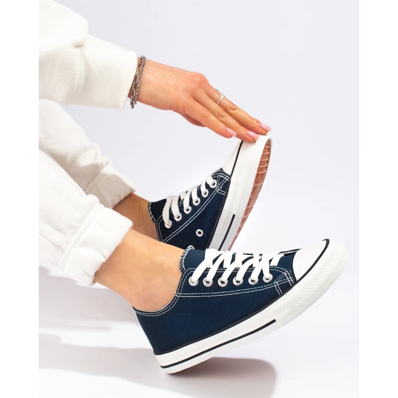 J. Star Klassische dunkelblaue Turnschuhe 2