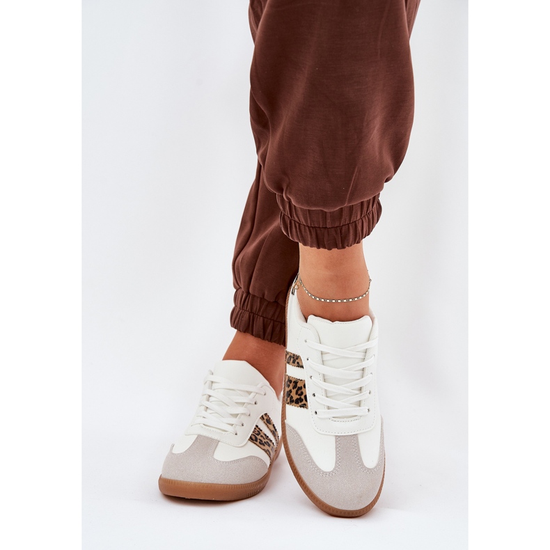 Niedrige Frauen -Sneaker mit Öko -Leder weißer Leopardendruck 2