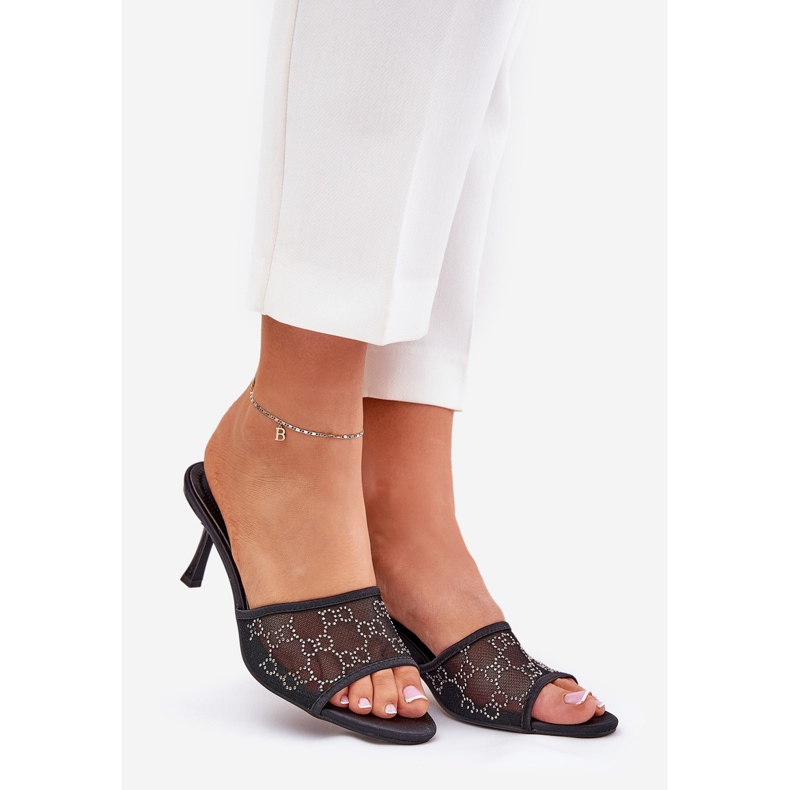 Dekorierte Flip -Flops auf der High Heel schwarz 1