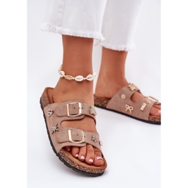 Damenflip Flops auf einer Korksohle mit Khaki -Schnallen und Stiften beige 2