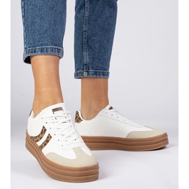 Weiße Turnschuhe Frauen -Turnschuhe mit einem Leoparden -Accessoire 2