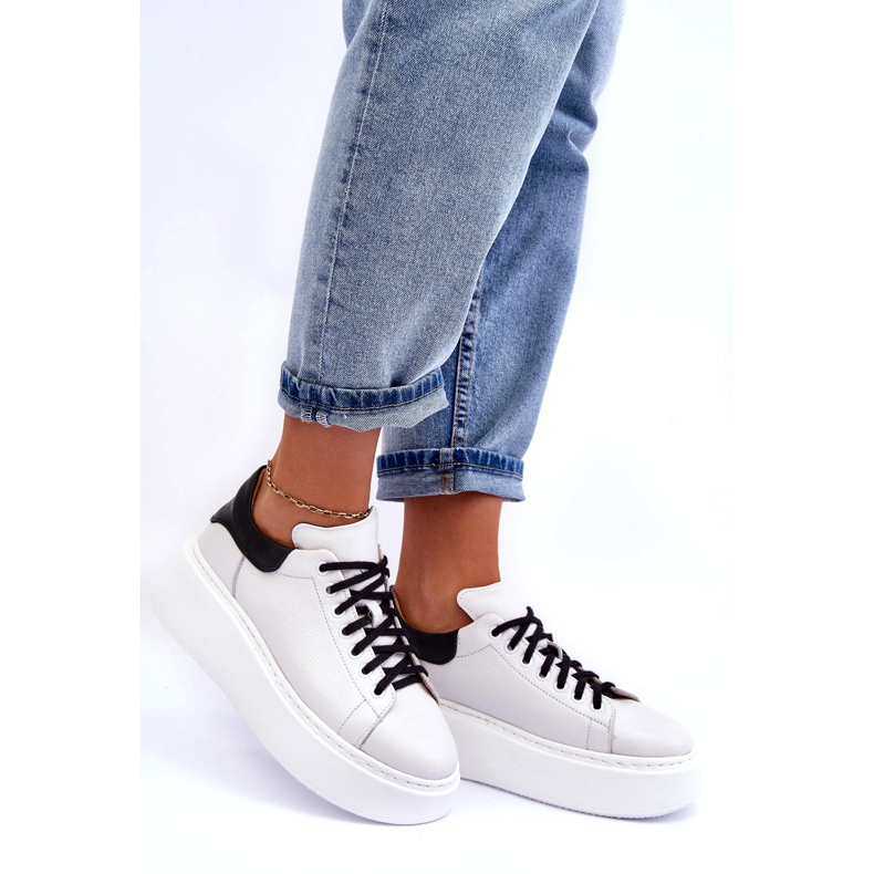 Lemar Frauen -Leder -Sportschuhe auf der weißen Plattform 1