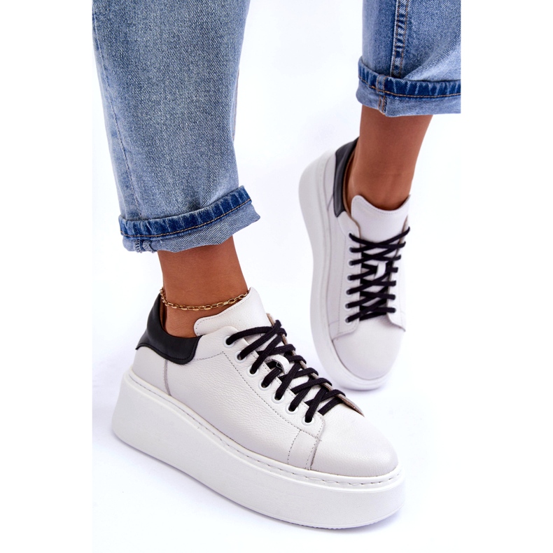 Lemar Frauen -Leder -Sportschuhe auf der weißen Plattform 3