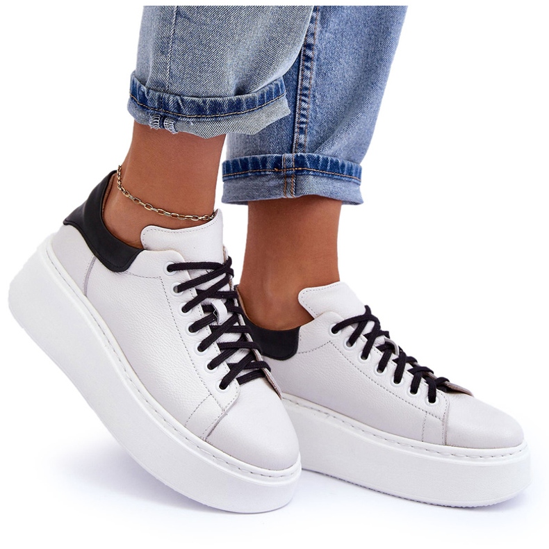 Lemar Frauen -Leder -Sportschuhe auf der weißen Plattform 5