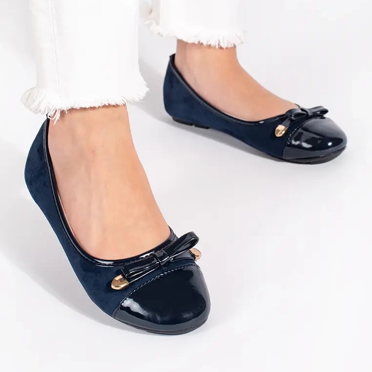 Marineblaue, flache Ballerinas für Damen mit Lackkappe 1
