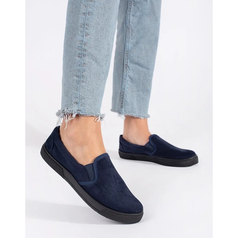 Blaue, marineblaue Slip-On-Sneaker 1