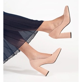 Seastar Beige Wildlederpumpe auf einem hohen Pfosten 1